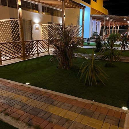Ohana Beach Hotel Playas Kültér fotó